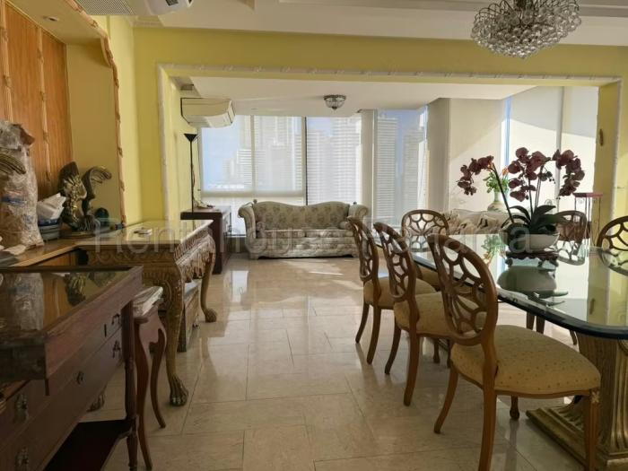 Apartamento en Ph los delfines de 2 habitaciones en venta