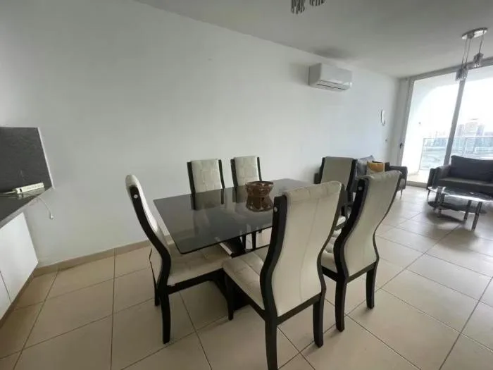 Alquiler de apartamento en White 2 habitaciones — 4