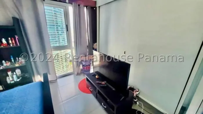 Apartamento en Colores de bella vista de 1 habitacion en alquiler — 4
