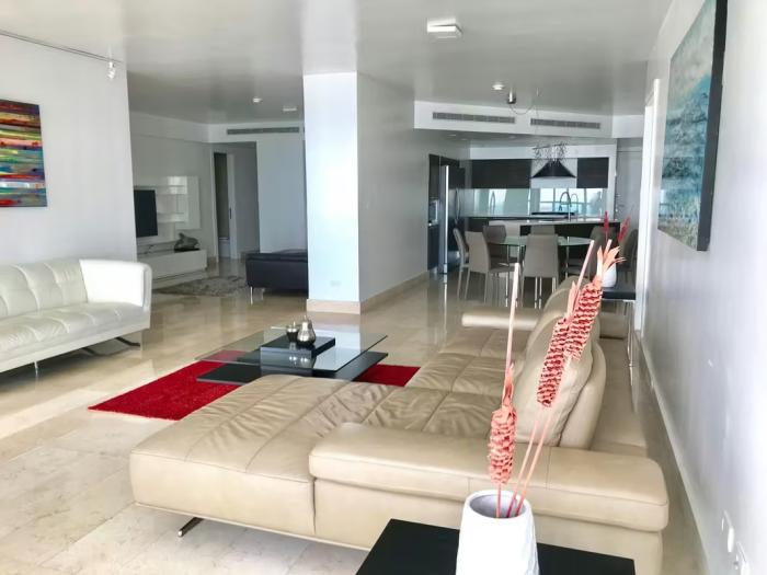 Yoo Avenida Balboa Panama en venta