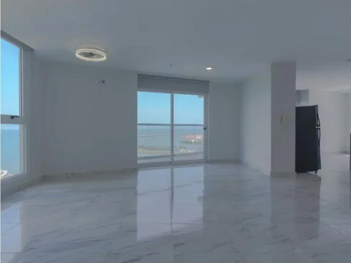 Alquiler de apartamento en The sands 1 habitacion — 3