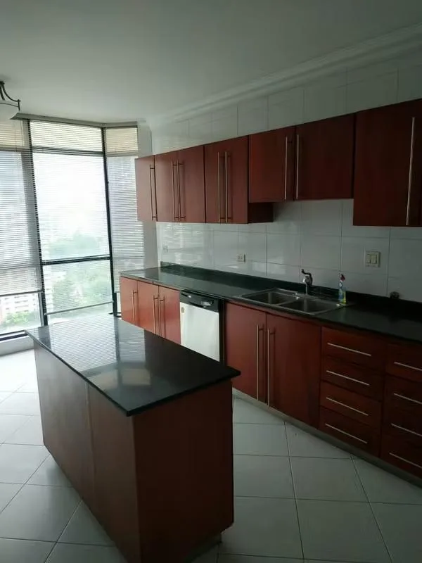Apartamento en venta en Miramar de 3 recamaras — 3