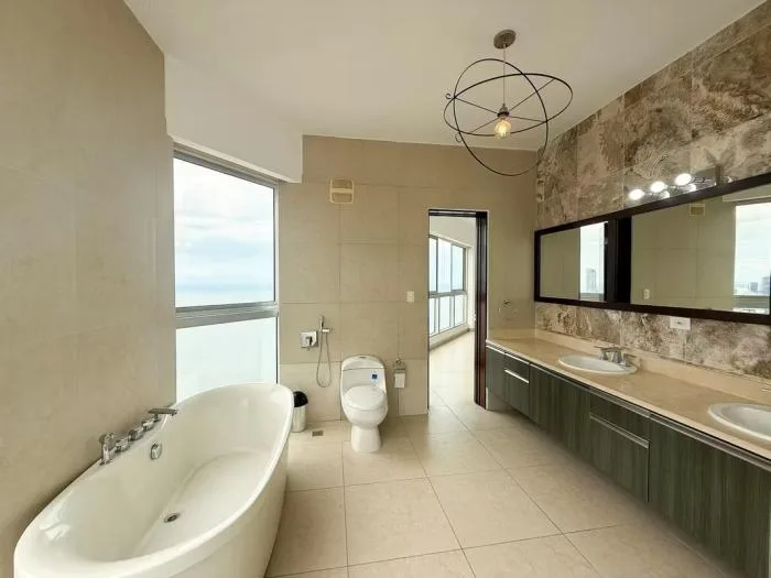Alquiler de apartamento en Rivage 2 habitaciones — 2