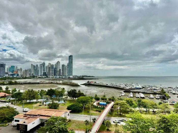 Yacht club tower 2 recamaras en alquiler — 3