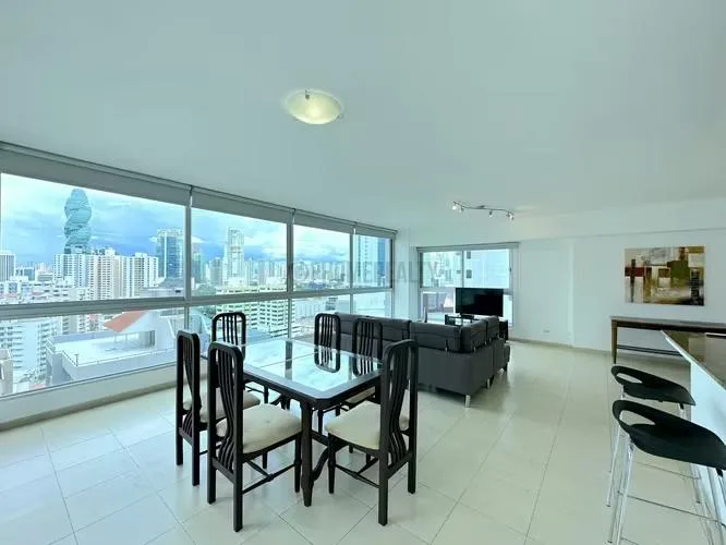 Apartamento en alquiler en Grand bay de 1 habitacion — 2