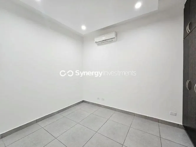 Apartamento en Element tower de 2 habitaciones en alquiler — 2
