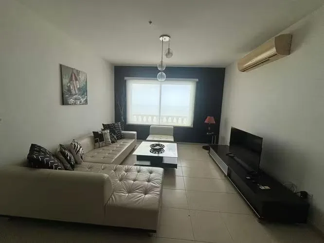 Alquiler de apartamento en Vista marina 1 habitacion — 2