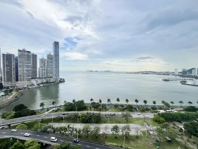 Grand bay Avenida Balboa Panama en alquiler — 3