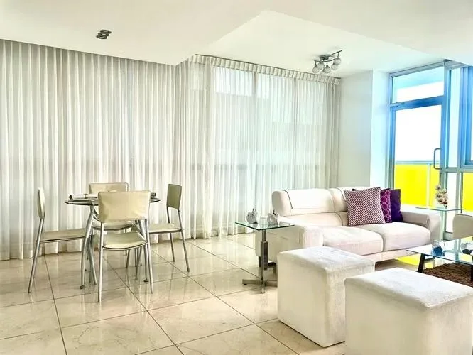 Villa del mar Avenida Balboa Panama en alquiler — 5