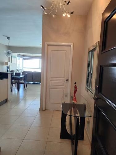 Apartment for rent on Balboa Avenue