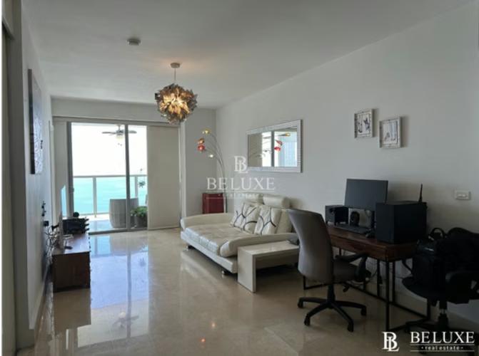 Yoo Avenida Balboa Panama en venta