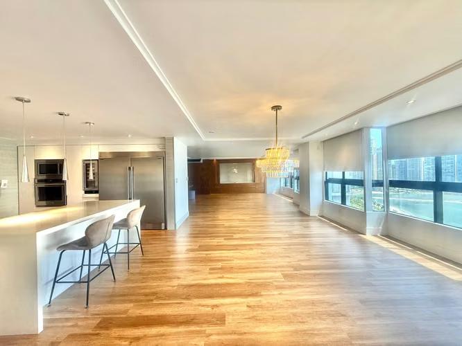 Venta de apartamento en Condesa y princesa del mar 3 habitaciones