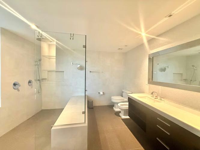 Venta de apartamento en Condesa y princesa del mar 3 habitaciones