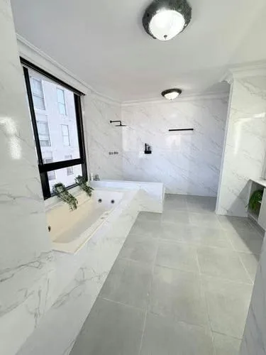Condesa y princesa del mar Avenida Balboa 4 habitaciones — 2