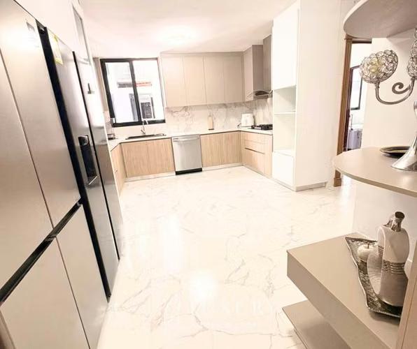 Condesa y princesa del mar Avenida Balboa 4 habitaciones