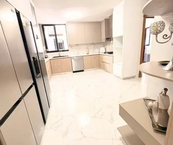 Condesa y princesa del mar Avenida Balboa 4 habitaciones — 4