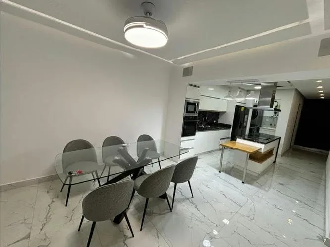 Apartamento en White Avenida Balboa en alquiler — 3