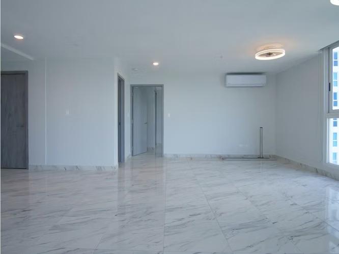 The sands Avenida Balboa Panama en venta
