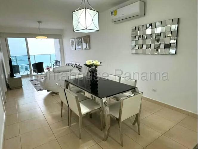 White tower 2 recamaras en venta
