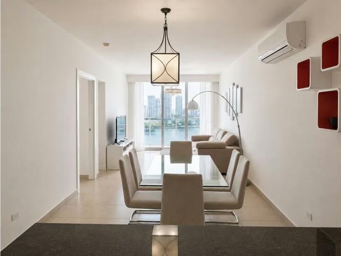 Apartamento en White de 2 habitaciones en venta
