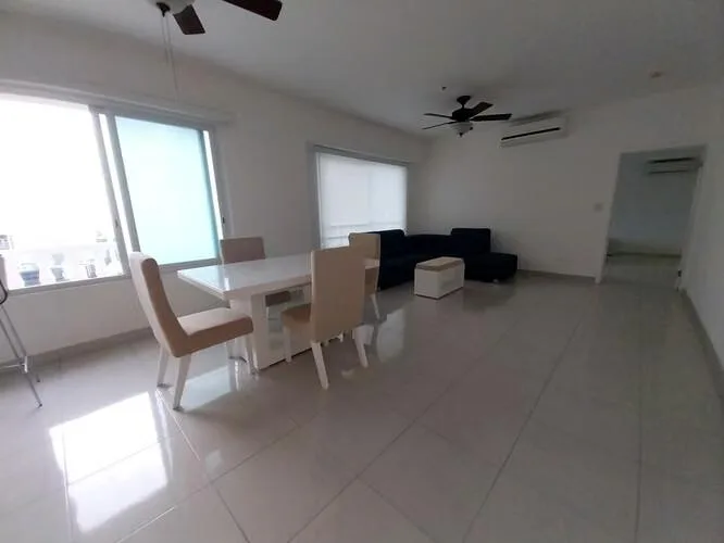Apartamento en Vista marina Avenida Balboa en venta — 2
