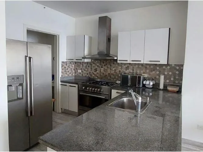 Apartamento en Waters Avenida Balboa en alquiler — 2