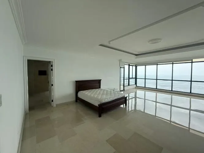 Apartamento en Miramar de 3 recamaras en alquiler — 5