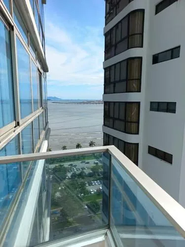 Apartamento en Bayfront tower Avenida Balboa en alquiler — 4