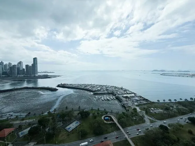 Sky  Panama amoblado en venta — 4