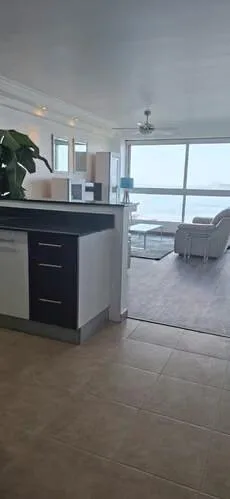 Bayfront tower Avenida Balboa 1 habitacion — 2