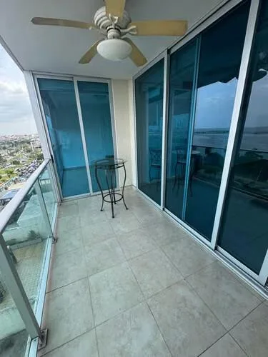 Apartamento en H2o on the ocean Avenida Balboa en alquiler — 3
