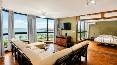 Apartamento mobiliado de 1 quarto e 1 banheiro no ph coral reef, avenida balboa, com vista para o ma