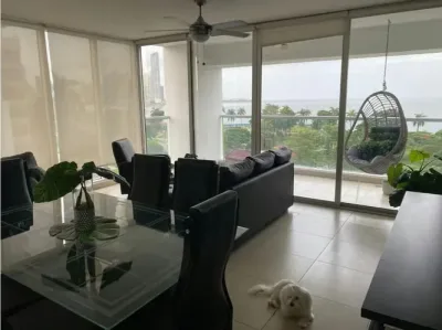 Möbliertes apartment mit 145 m² in der avenida balboa, mit 3 schlafzimmern, 3 bädern, 2 balkonen 