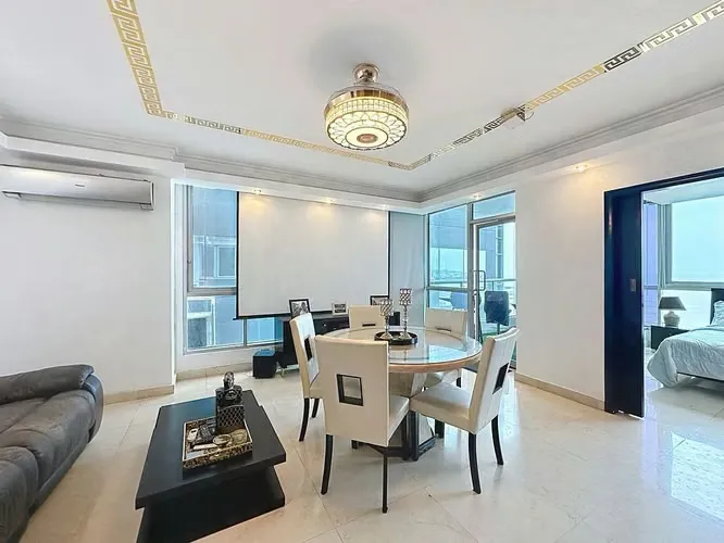Apartamento 2 recámaras en PH Villa del Mar, Avenida Balboa — 3