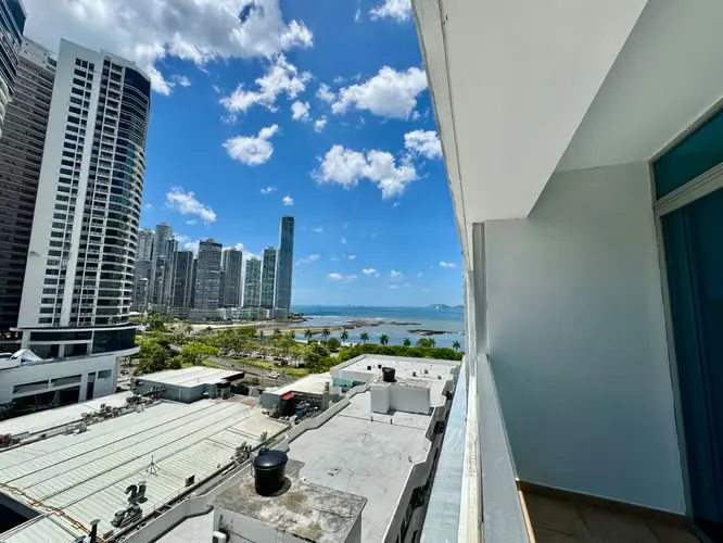 Appartamento arredato in Bayfront Tower, Avenida Balboa — 2