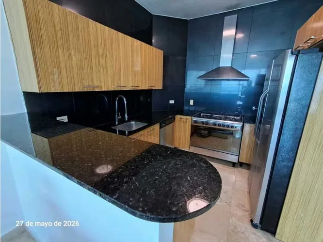 Apartamento 2 recámaras en PH Sky, Avenida Balboa — 3