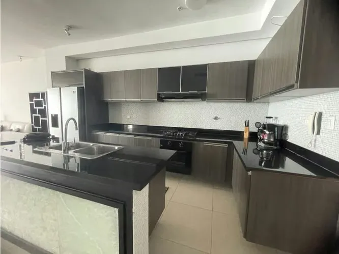Apartamento 2 recámaras en Edificio Rivage, Avenida Balboa — 3