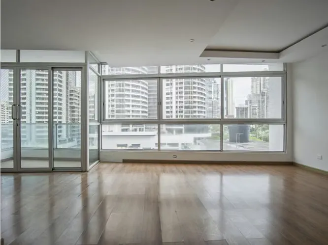 Apartamento 1 recámara en Bayfront Tower, Avenida Balboa — 2