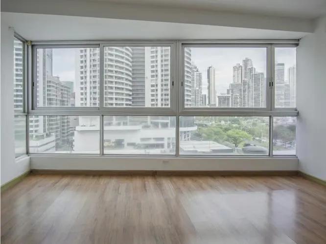 Apartamento 1 recámara en Bayfront Tower, Avenida Balboa — 5