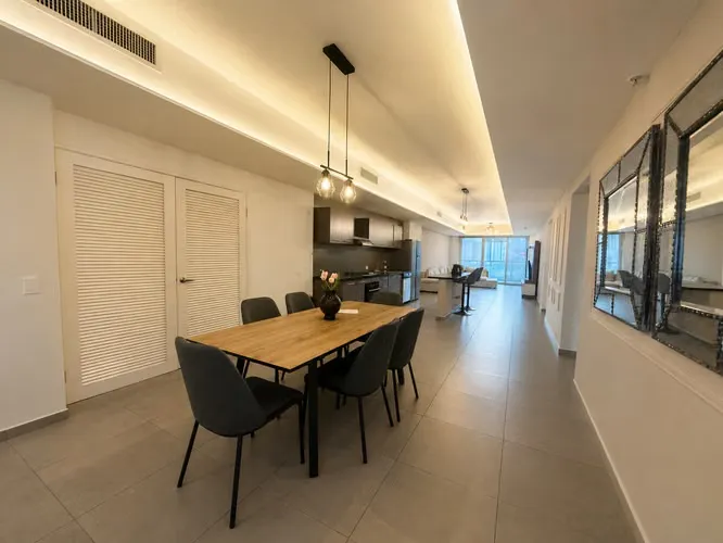 Apartamento de lujo 3 recámaras en Yacht Club Tower, Av. Balboa — 4