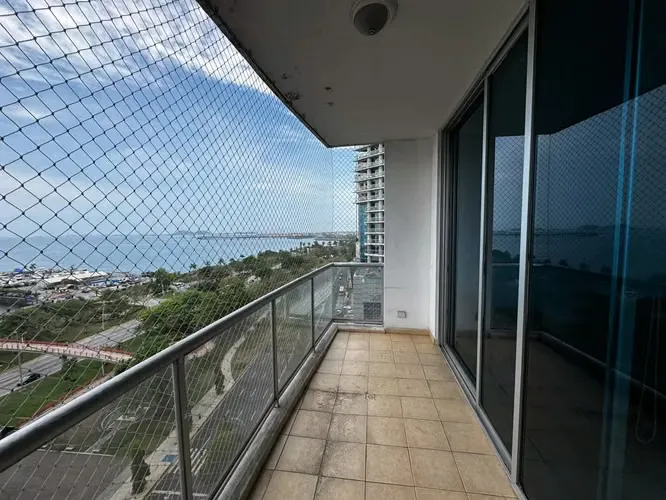 Apartamento moderno de 2 quartos no PH Sky, Avenida Balboa — 2