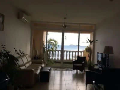 Apartamento de 1 quarto em vista marina, avenida balboa, com 101 m², varanda e vistas espetaculares