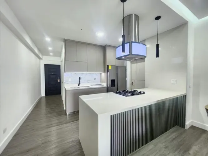 Apartamento amoblado 2 recámaras en Element Tower, Balboa — 4