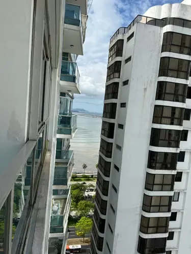 Möbliertes Apartment im Bayfront Tower, Avenida Balboa — 2
