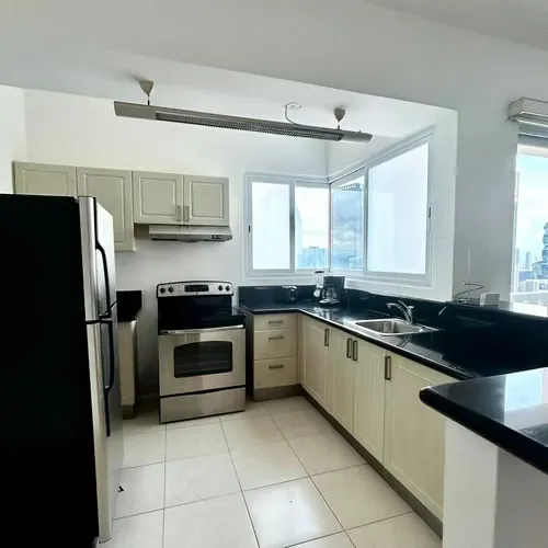 Apartamento mobiliado de 2 quartos na Avenida Balboa — 3
