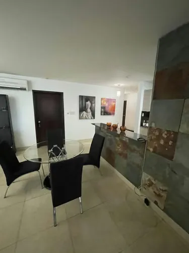 Apartamento 2 recámaras en Edificio Villa del Mar, Avenida Balboa — 3
