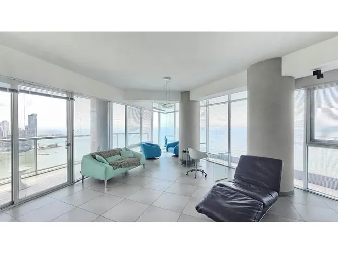 Apartamento amoblado en Yacht Club Tower, Avenida Balboa — 3
