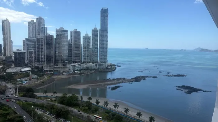 Apartamento mobiliado 1 quarto no Bayfront Tower, Av. Balboa — 3