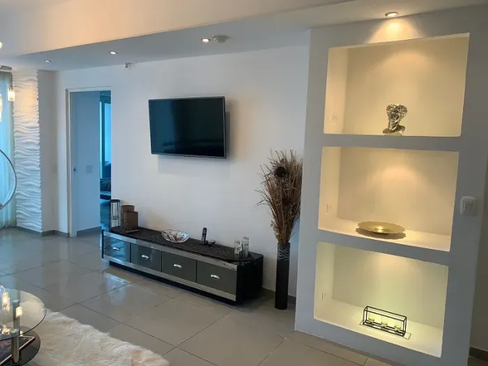 Apartamento amoblado 3 recámaras en Yacht Club Tower, Av. Balboa — 4