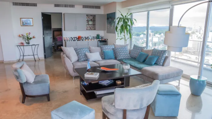Amplo apartamento com 3 quartos no PH Destiny, Avenida Balboa — 2